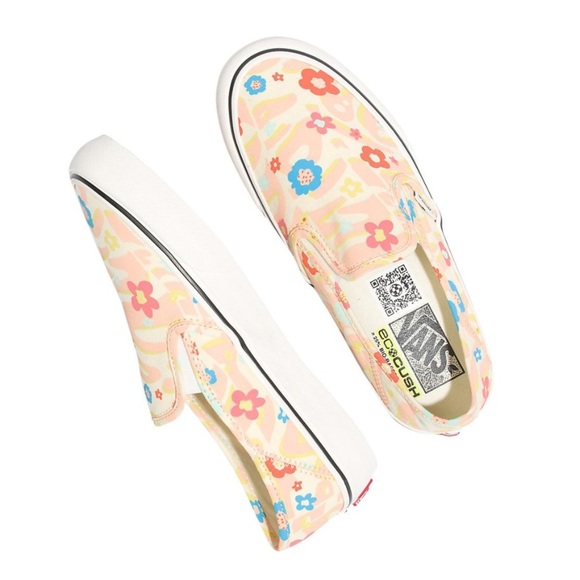 Vans Shoes - Vans Slip On Vr3 Sf Groovy Floral